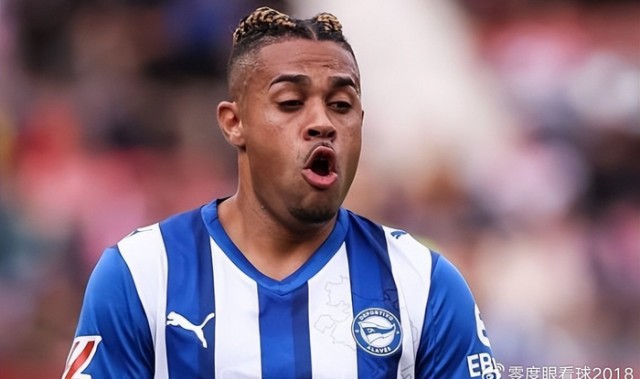 官方网站-前皇马7号彻底沉沦，4年西甲颗粒无收，彻底沦为废柴，身价仅剩80万欧|马里亚诺|阿拉维斯|克里斯蒂亚诺·罗纳尔多|马里亚诺·迪亚斯|皇家马德里_新浪体育_新浪新闻